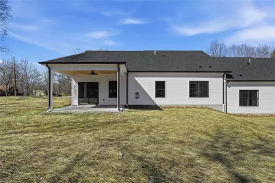 100-102 Huselton Drive, Penn Township, PA 16002 - Photo 43