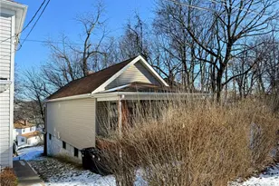 3419 Hill St, Munhall, PA 15120 - Photo 9