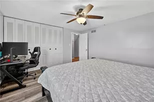 1279 Armstrong Dr, South Park, PA 15129 - Photo 23