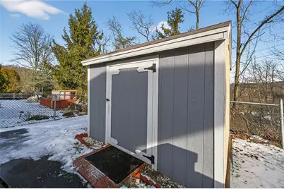 1279 Armstrong Dr, South Park, PA 15129 - Photo 35