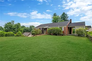 132 Sylvania Dr, South Park, PA 15236 - Photo 3