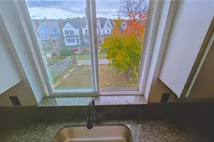 735 Boquet St, McKees Rocks, PA 15136 - Photo 9