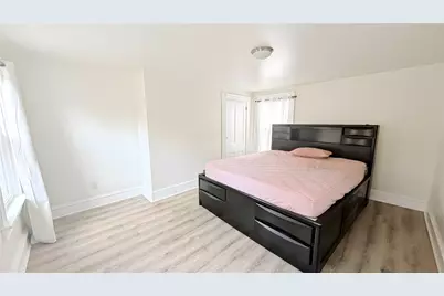 735 Boquet St, McKees Rocks, PA 15136 - Photo 15