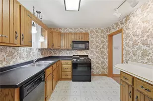 511 Bridge St, Ellwood City, PA 16117 - Photo 9