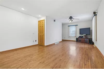 511 Bridge St, Ellwood City, PA 16117 - Photo 7