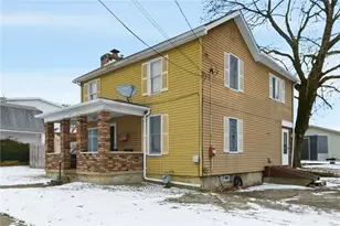 511 Bridge St, Ellwood City, PA 16117 - Photo 3