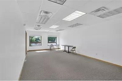 811 Boyd Ave, Pittsburgh, PA 15238 - Photo 3