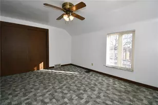 309 Holly Hill Dr, Ross Twp, PA 15237 - Photo 21