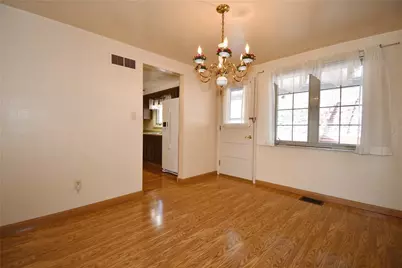 309 Holly Hill Dr, Ross Twp, PA 15237 - Photo 9