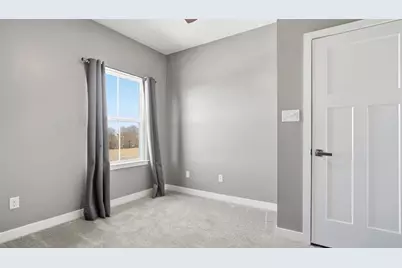 1028 Adair Ave, Valencia, PA 16059 - Photo 37