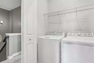 1028 Adair Ave, Valencia, PA 16059 - Photo 33