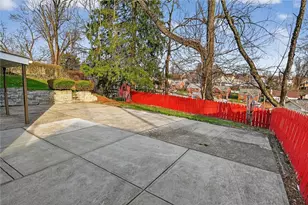 1023 Harrison St, Bethel Park, PA 15234 - Photo 33