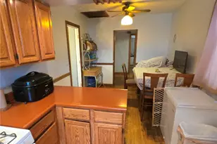 3102 Hazelhurst Ave, Pittsburgh, PA 15227 - Photo 7