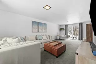 120 Knoll Dr, Pittsburgh, PA 15147 - Photo 17