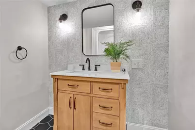 2461 Wedgewood Dr, Pittsburgh, PA 15090 - Photo 39