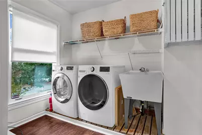 2461 Wedgewood Dr, Pittsburgh, PA 15090 - Photo 21