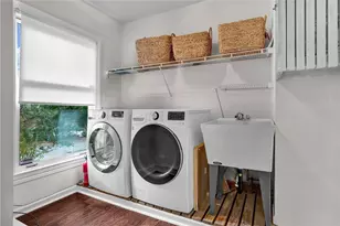 2461 Wedgewood Dr, Pittsburgh, PA 15090 - Photo 21