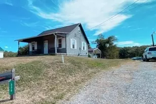 336 Walkchalk Rd, East Franklin Township, PA 16201 - Photo 5