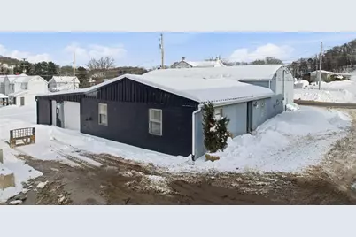 148 Pioneer Rd, Evans City, PA 16033 - Photo 3