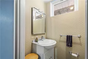 1693 Hathaway Ln, Pittsburgh, PA 15241 - Photo 35