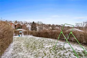 33 Cedricton St, Pittsburgh, PA 15210 - Photo 7