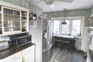 332 E Lincoln Ave, New Castle, PA 16101 - Photo 7