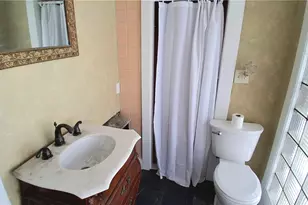 332 E Lincoln Ave, New Castle, PA 16101 - Photo 29