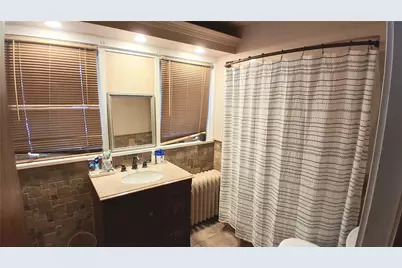 332 E Lincoln Ave, New Castle, PA 16101 - Photo 23