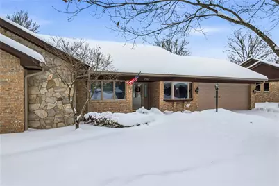 1567 Juniper Ct, Hermitage, PA 16148 - Photo 1