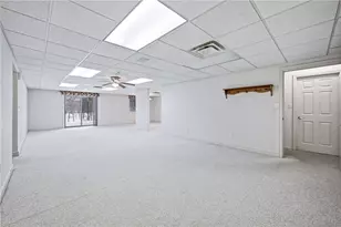 1567 Juniper Ct, Hermitage, PA 16148 - Photo 29