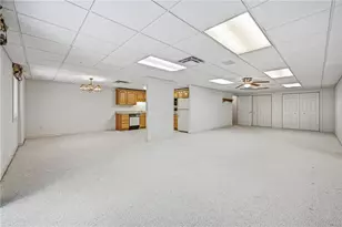 1567 Juniper Ct, Hermitage, PA 16148 - Photo 25