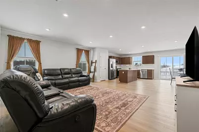 101 Dominic Dr, Center Township, PA 16001 - Photo 3