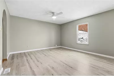 126 Villa Dr, Pittsburgh, PA 15214 - Photo 15