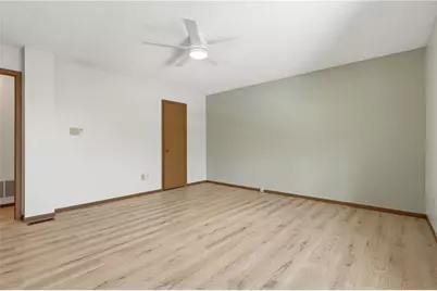 126 Villa Dr, Pittsburgh, PA 15214 - Photo 27