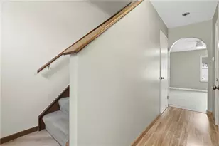 126 Villa Dr, Pittsburgh, PA 15214 - Photo 13