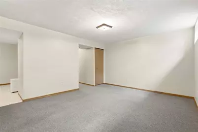 126 Villa Dr, Pittsburgh, PA 15214 - Photo 37