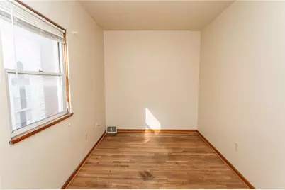 806 W Crawford Aven;ue, Connellsville, PA 15425 - Photo 19