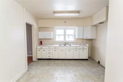 806 W Crawford Aven;ue, Connellsville, PA 15425 - Photo 27