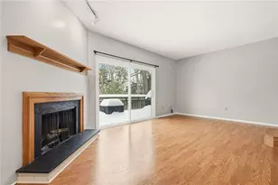 2105 St James Pl, Pittsburgh, PA 15090 - Photo 15