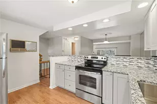 2105 St James Pl, Pittsburgh, PA 15090 - Photo 7