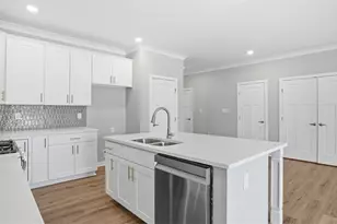 2724 Marra Dr, Hampton, PA 15044 - Photo 5