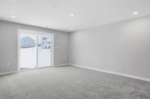 2724 Marra Dr, Hampton, PA 15044 - Photo 19