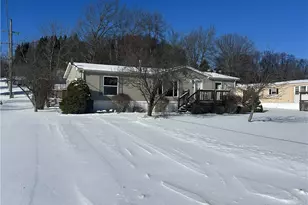 321 Ridge Ave, Strattanville, PA 16258 - Photo 5