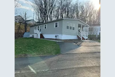 711 Slate Ave, Cranberry Township, PA 16066 - Photo 1