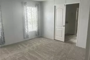 711 Slate Ave, Cranberry Township, PA 16066 - Photo 11