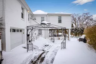 4241 Greenridge Rd, Pittsburgh, PA 15234 - Photo 35