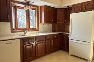 108 Okinawa Dr, Neshannock Township, PA 16105 - Photo 9