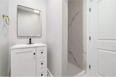 512 Pine St, Ambridge, PA 15003 - Photo 11