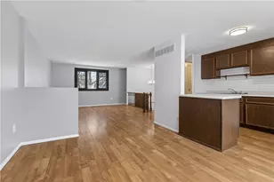 300 Moonridge Dr, Economy, PA 15042 - Photo 9