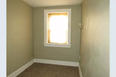 4829 Lougean Ave, Pittsburgh, PA 15207 - Photo 23